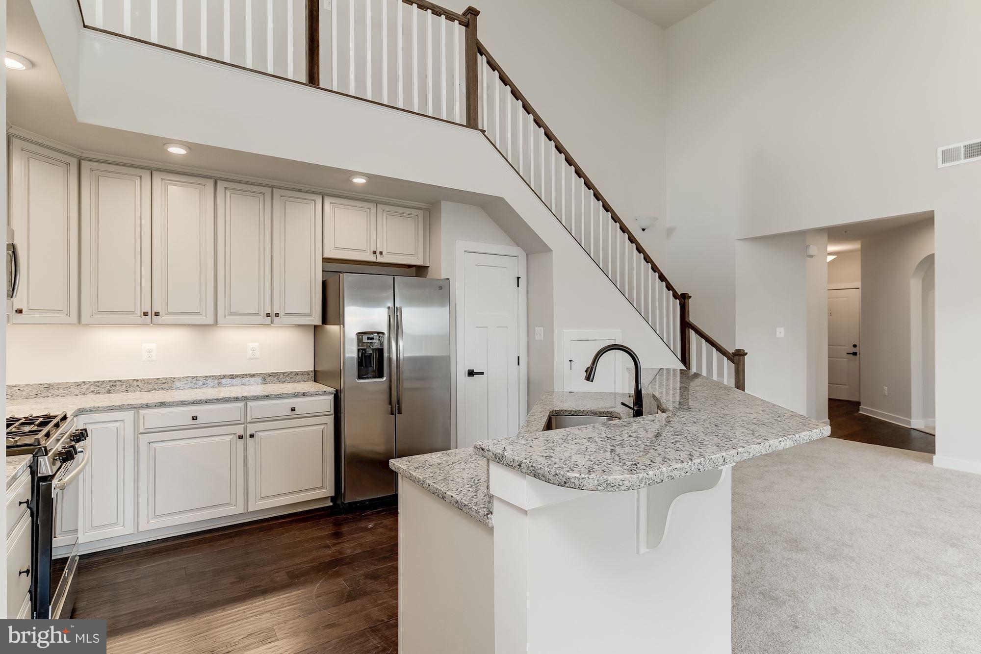 LAKE LINGANORE OAKDALE - Residential