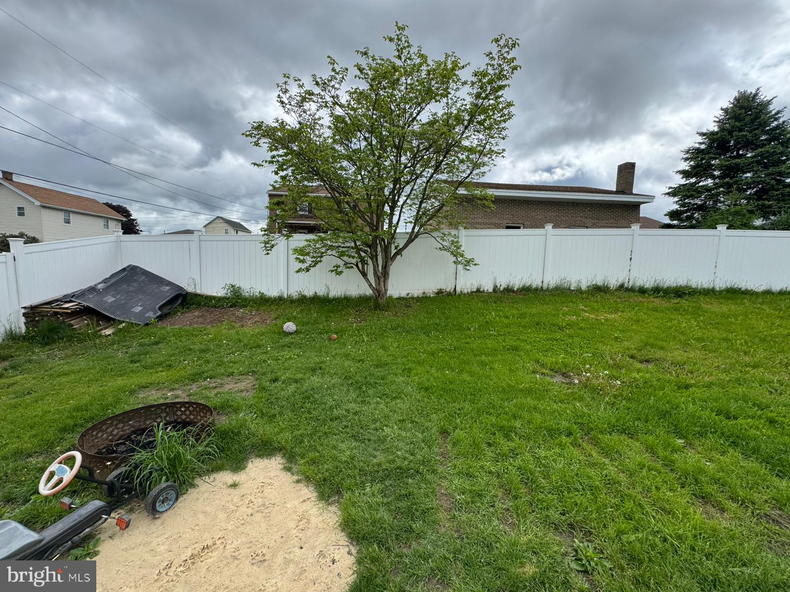 423 PATTISON STREET