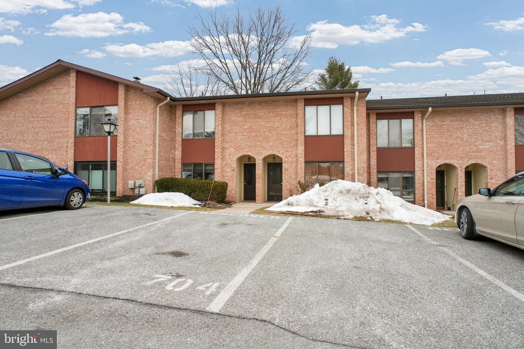 Photo of 704 Stonybrook Dr #704, NORRISTOWN, PA 19403 (MLS # PAMC2169978)