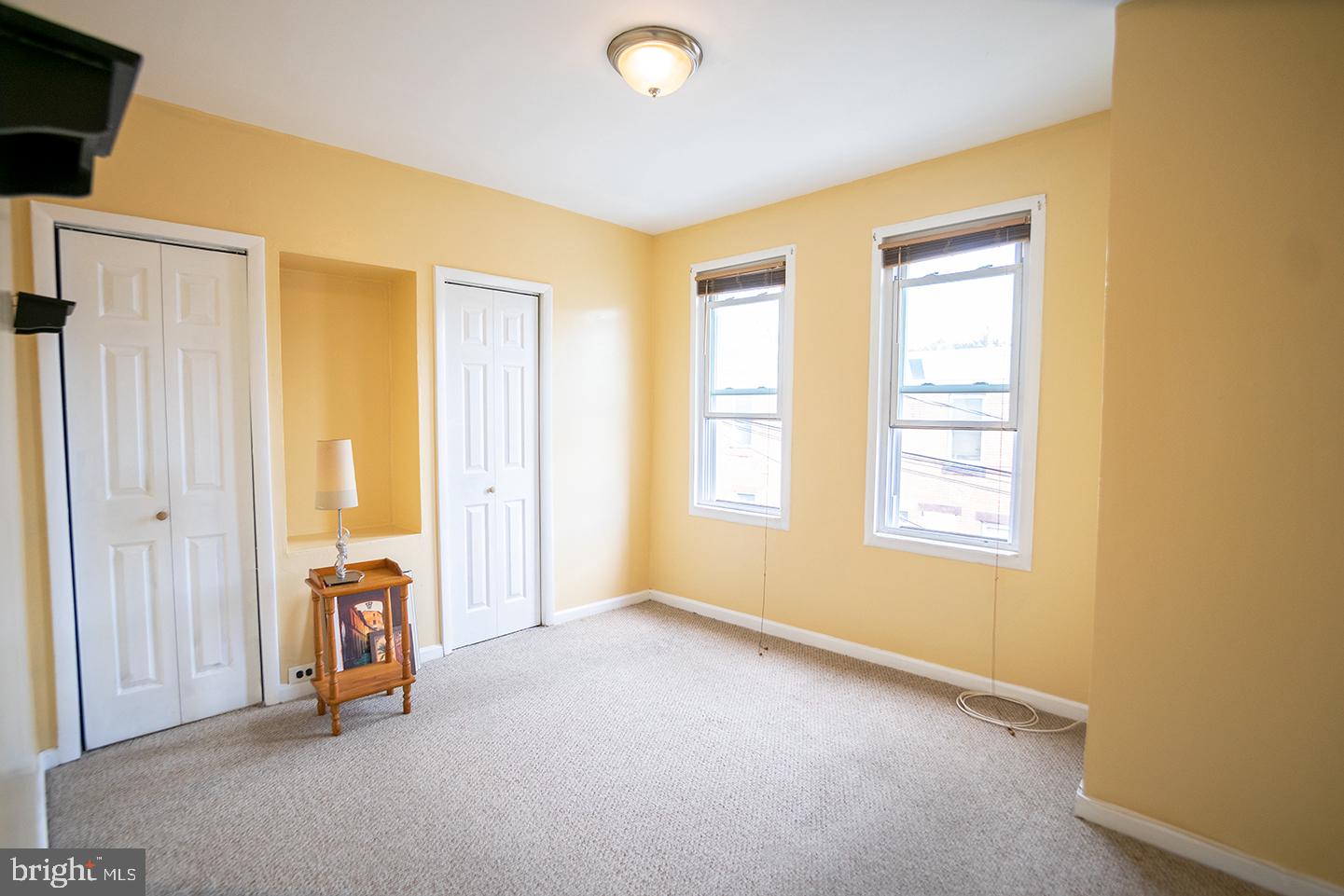 POINT BREEZE - Residential Lease