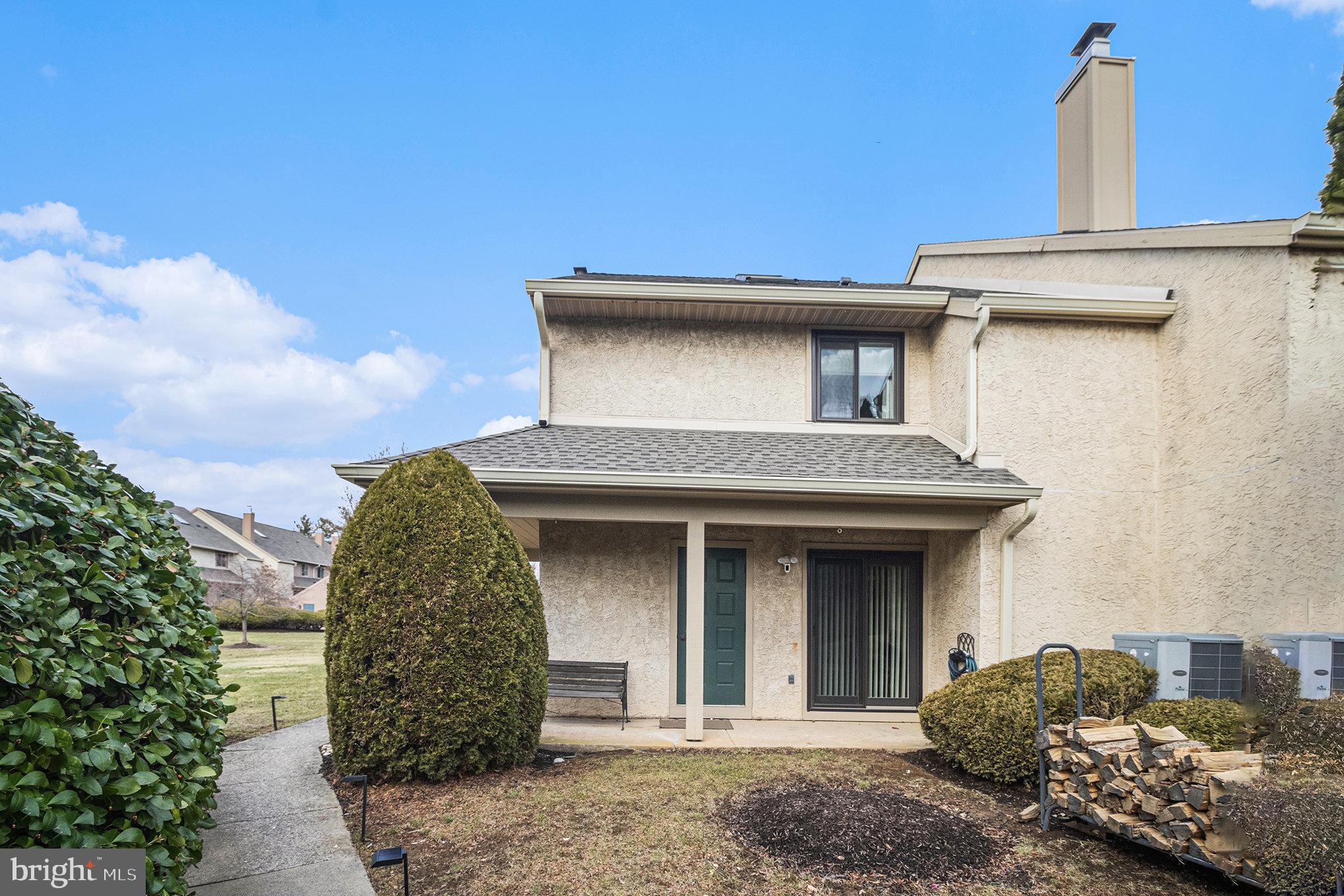 YARDLEY CORNERS - Residential