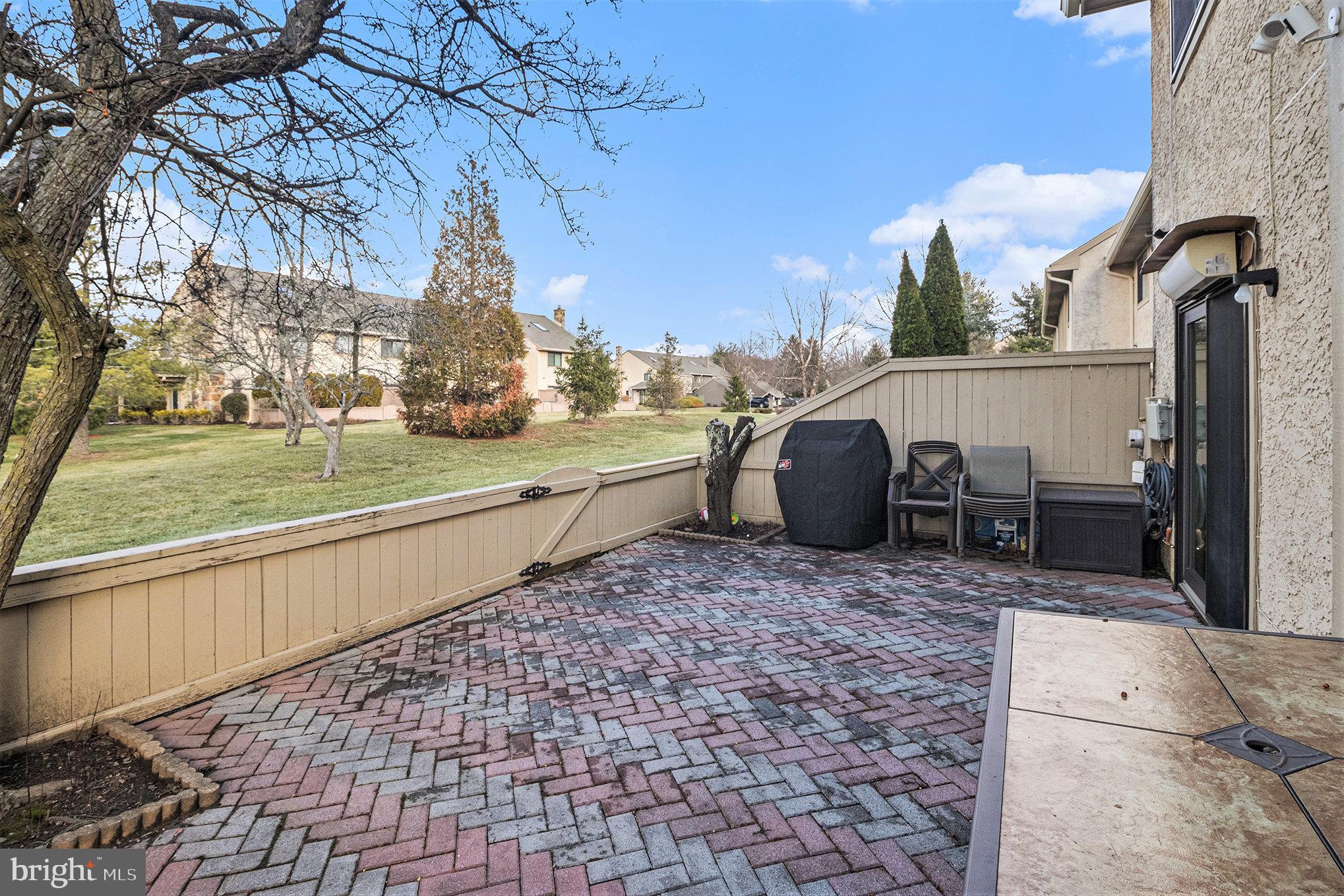 YARDLEY CORNERS - Residential