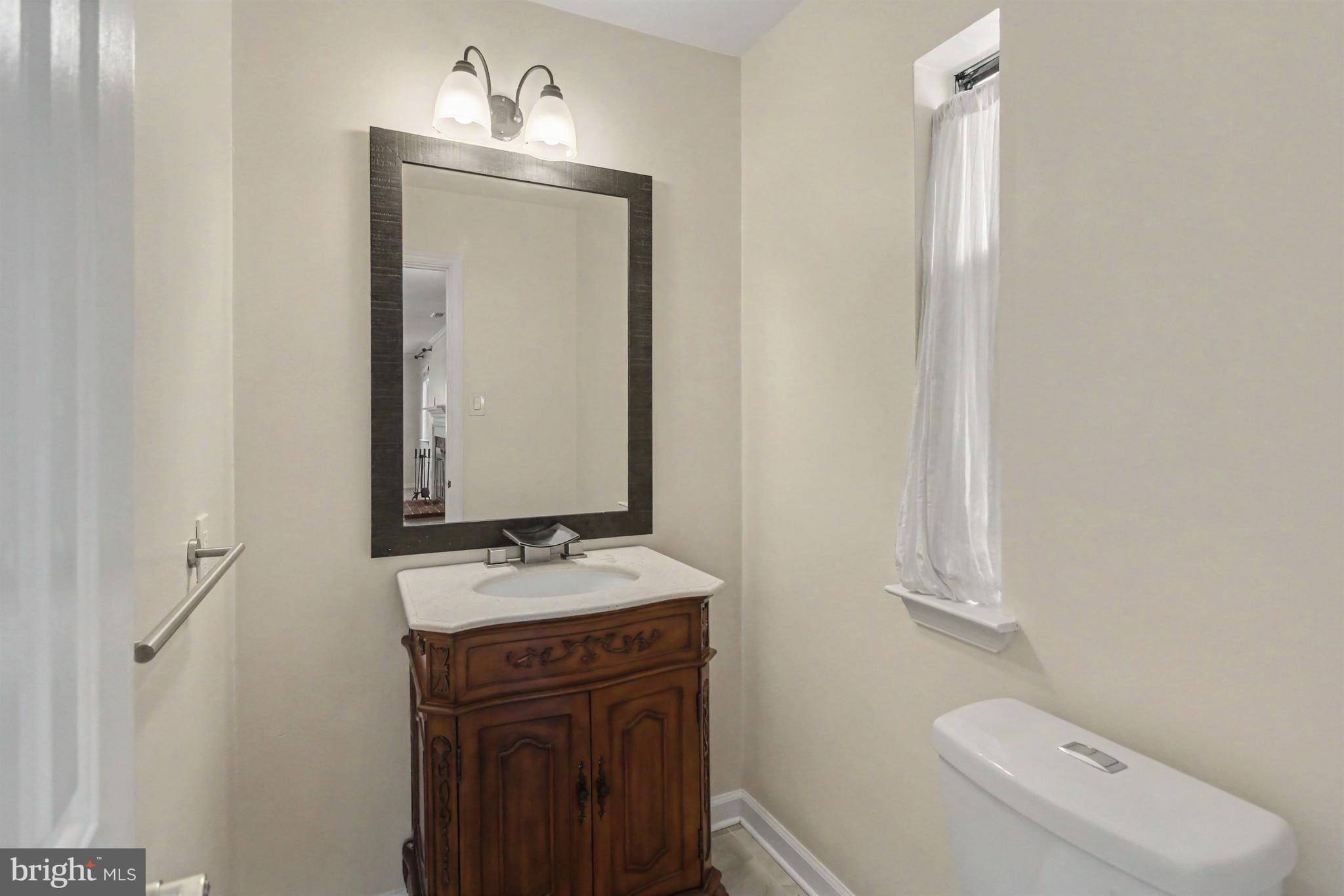 YARDLEY CORNERS - Residential