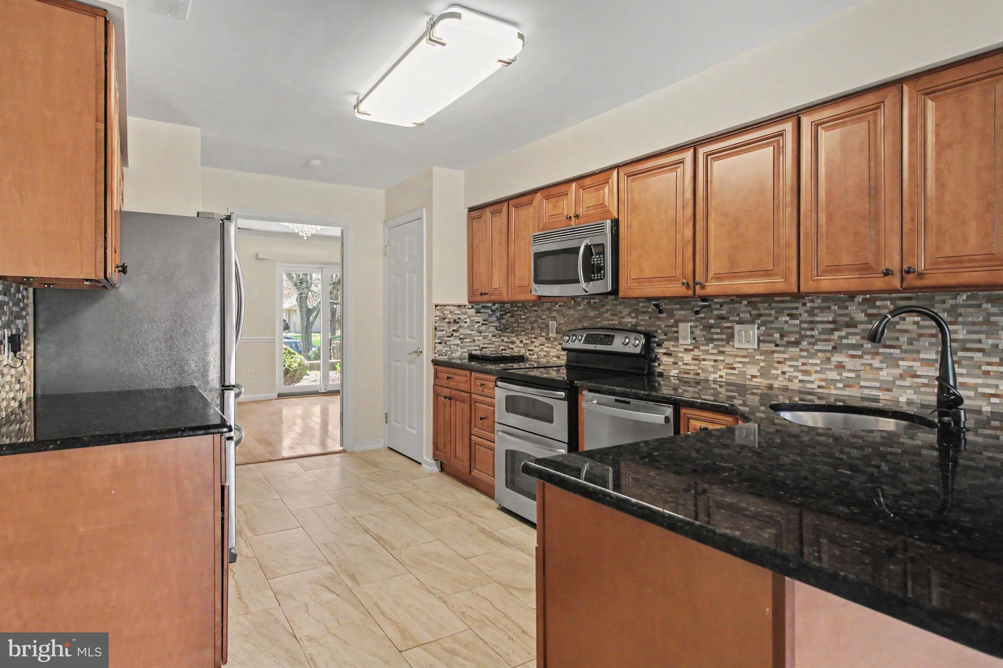 YARDLEY CORNERS - Residential