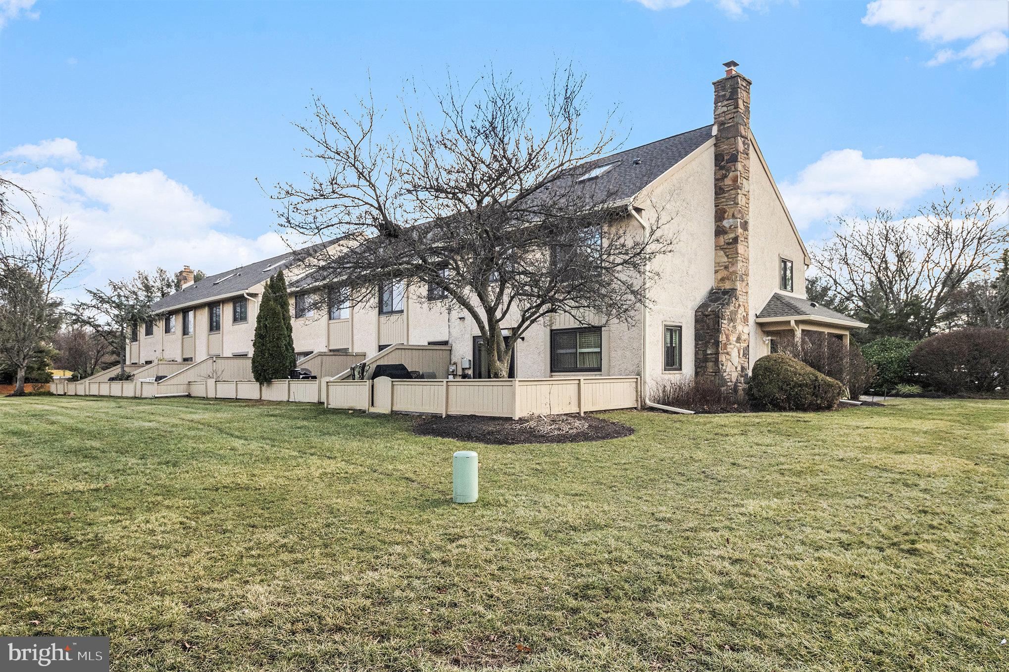 YARDLEY CORNERS - Residential