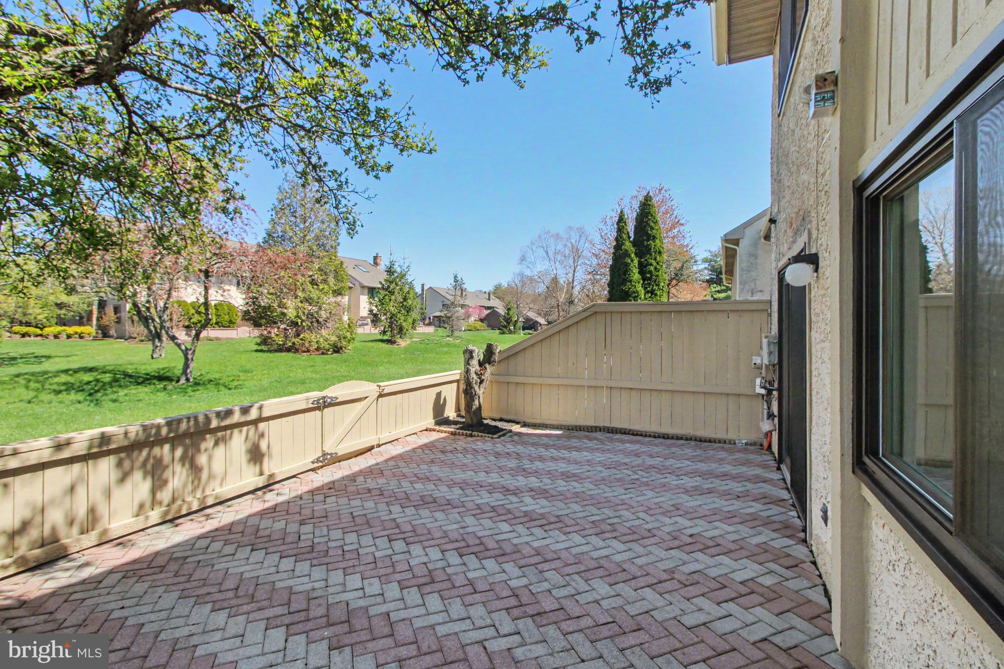 YARDLEY CORNERS - Residential