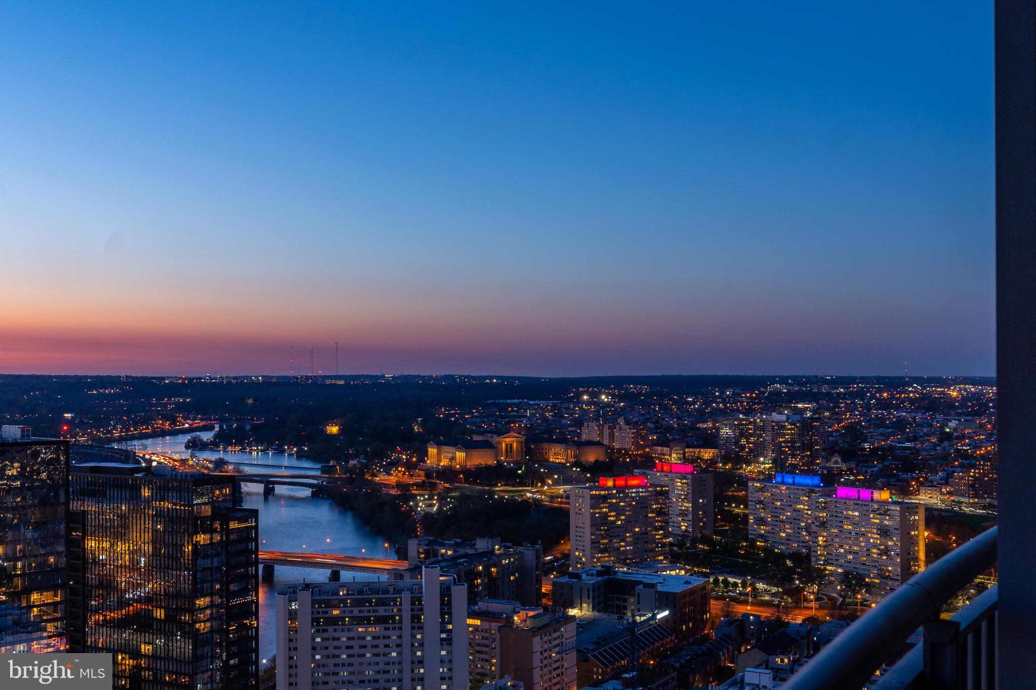 CENTER CITY - Residential