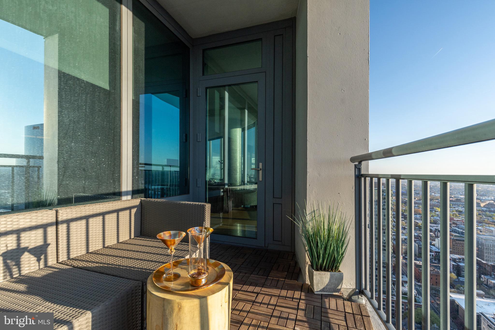 CENTER CITY - Residential