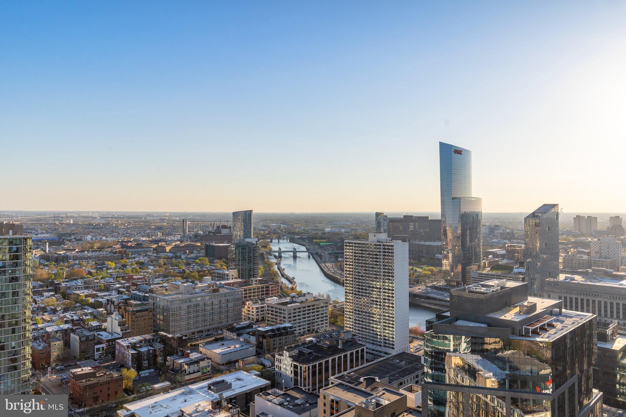 CENTER CITY - Residential