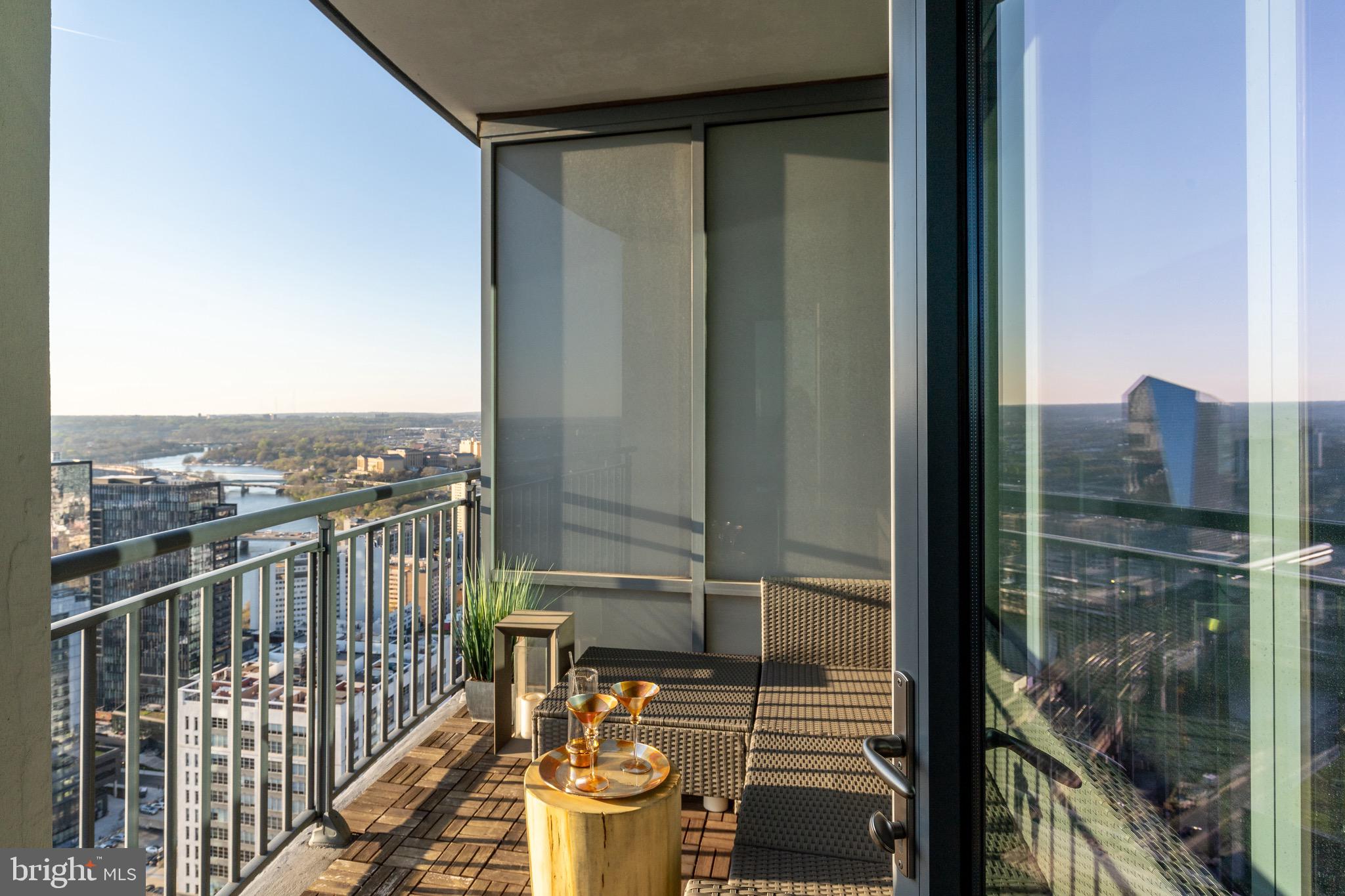 CENTER CITY - Residential