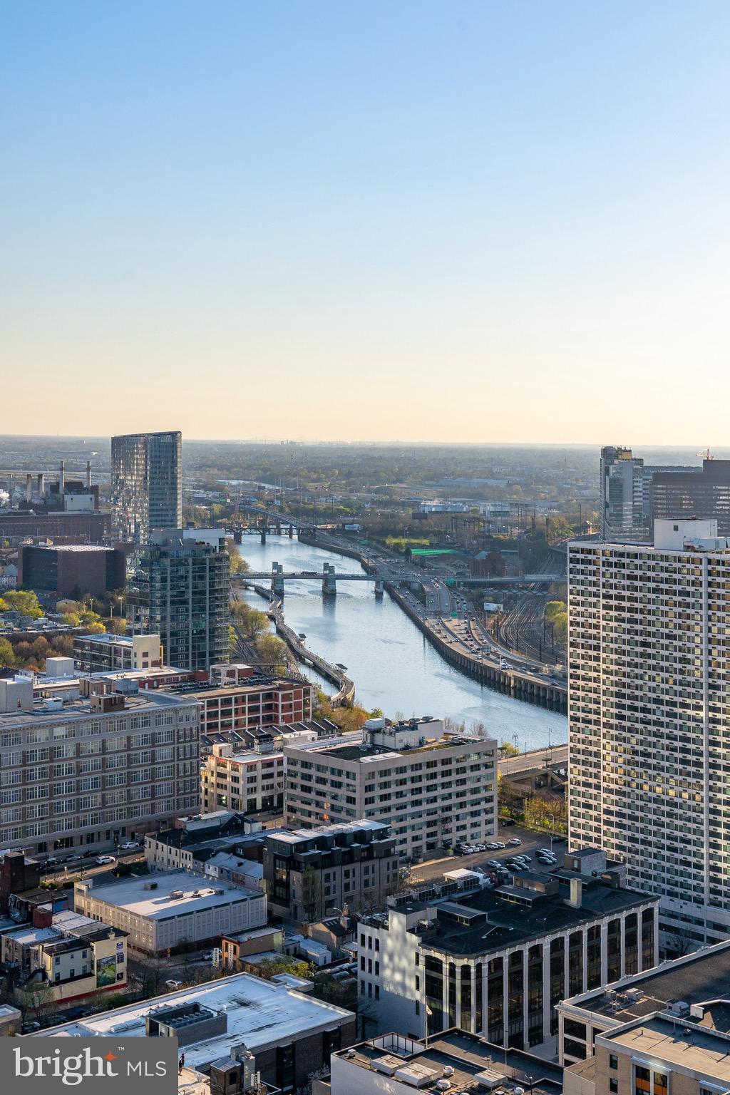 CENTER CITY - Residential