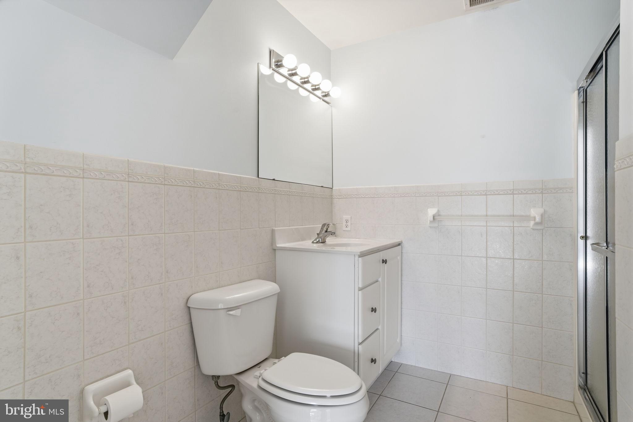 SOMERTON - Residential