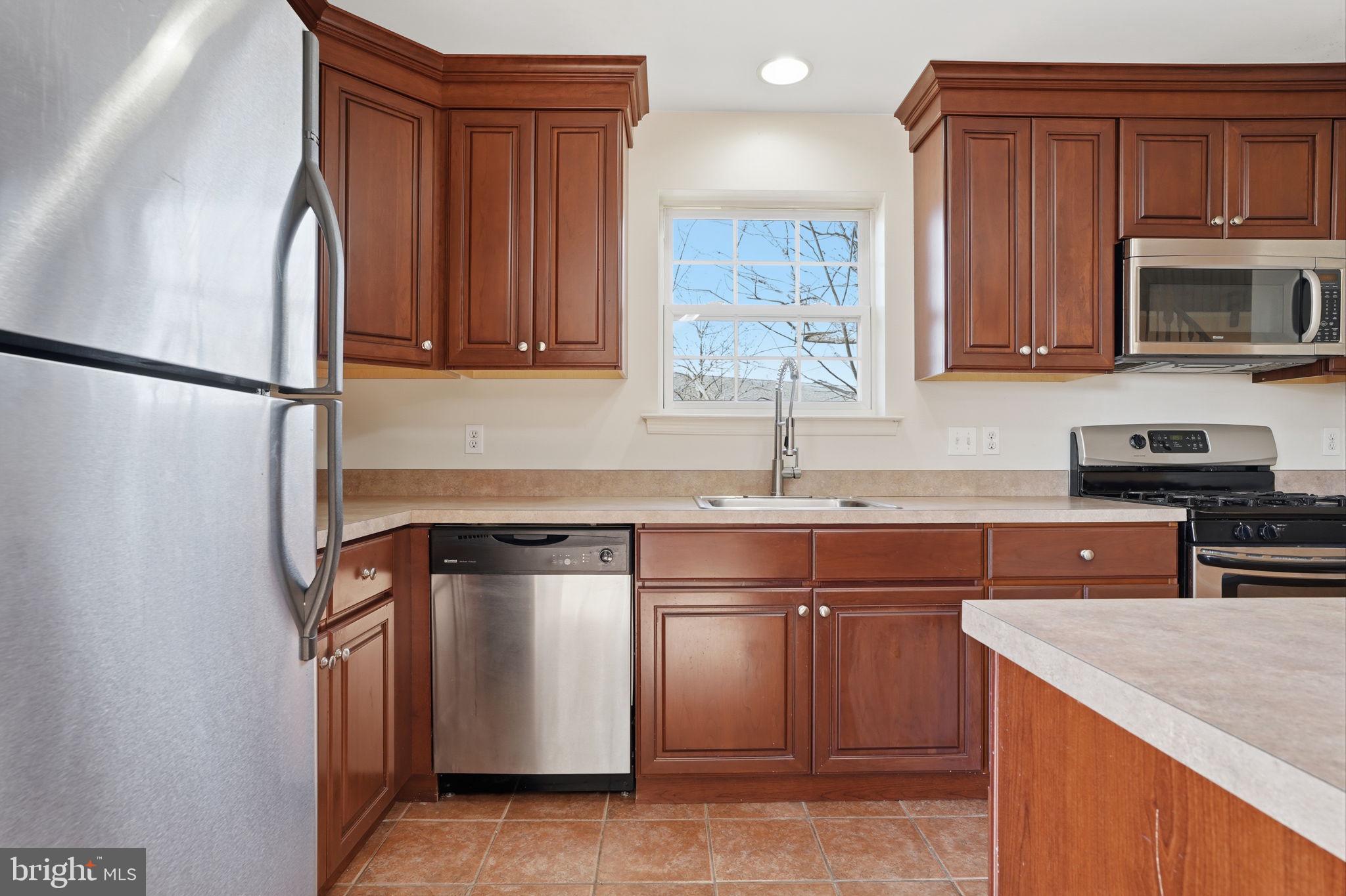 SOMERTON - Residential