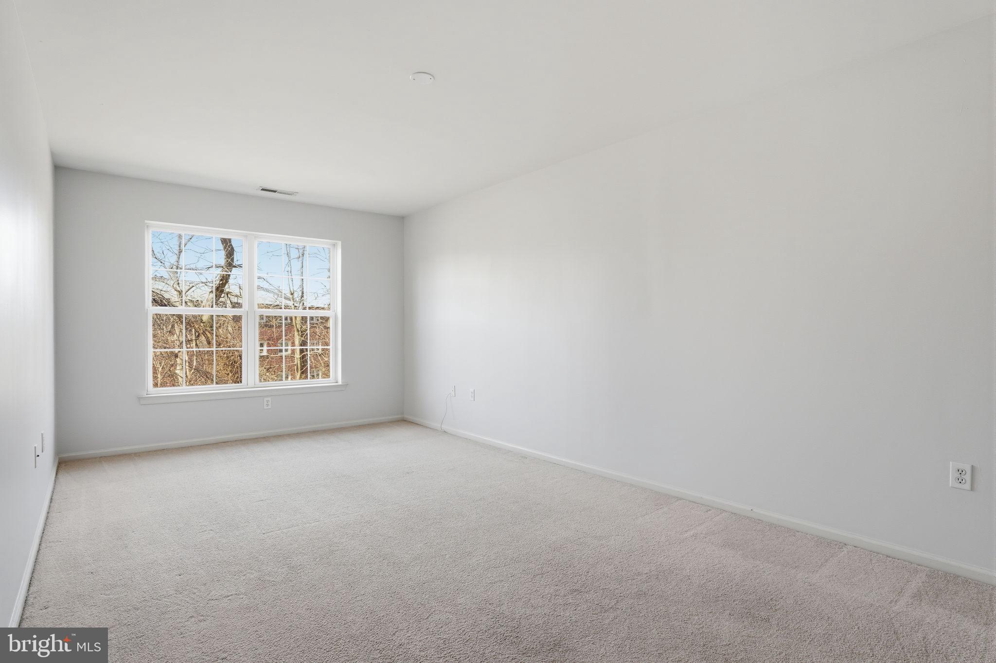 SOMERTON - Residential