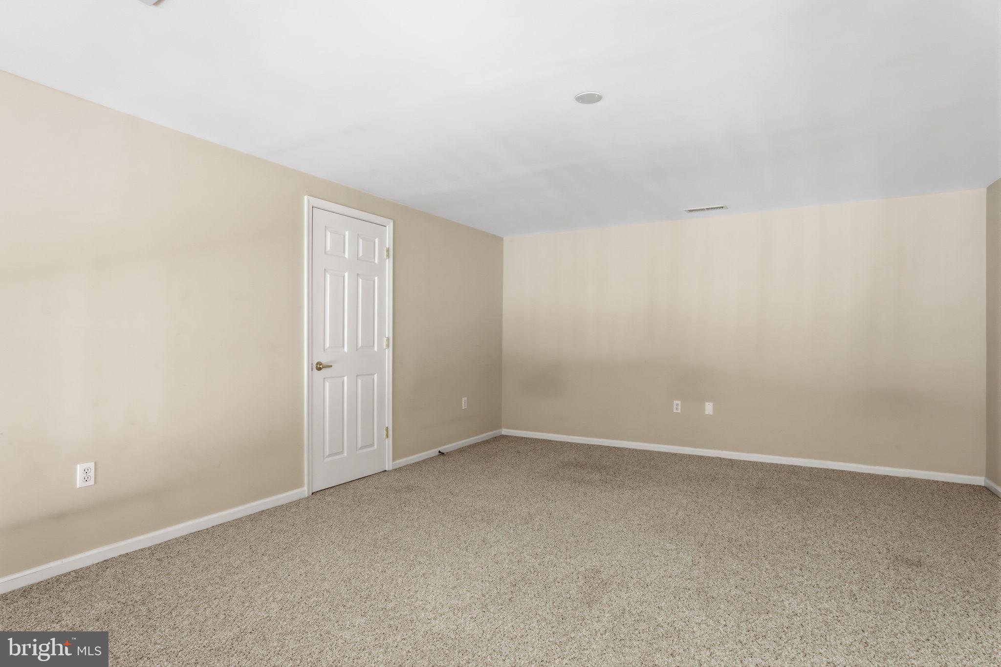 SOMERTON - Residential