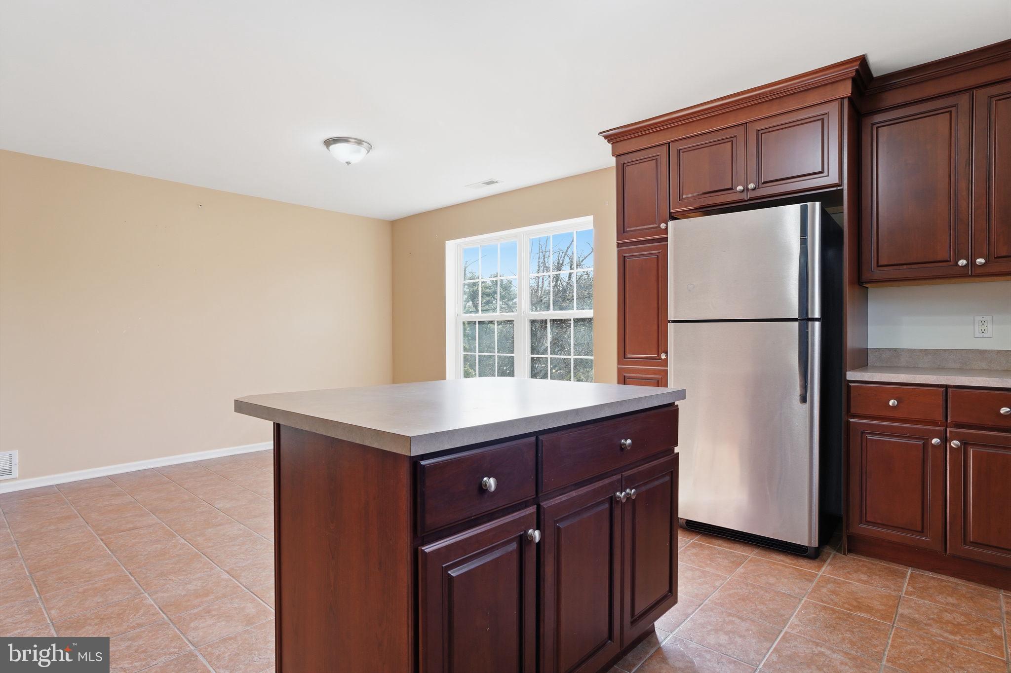 13675 PHILMONT AVENUE 40