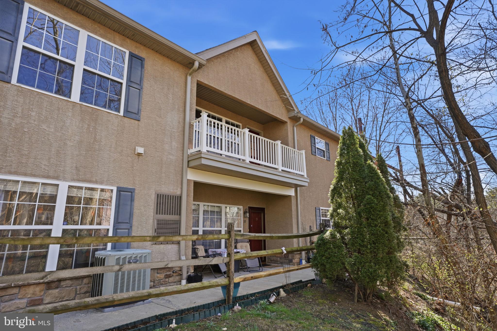 SOMERTON - Residential