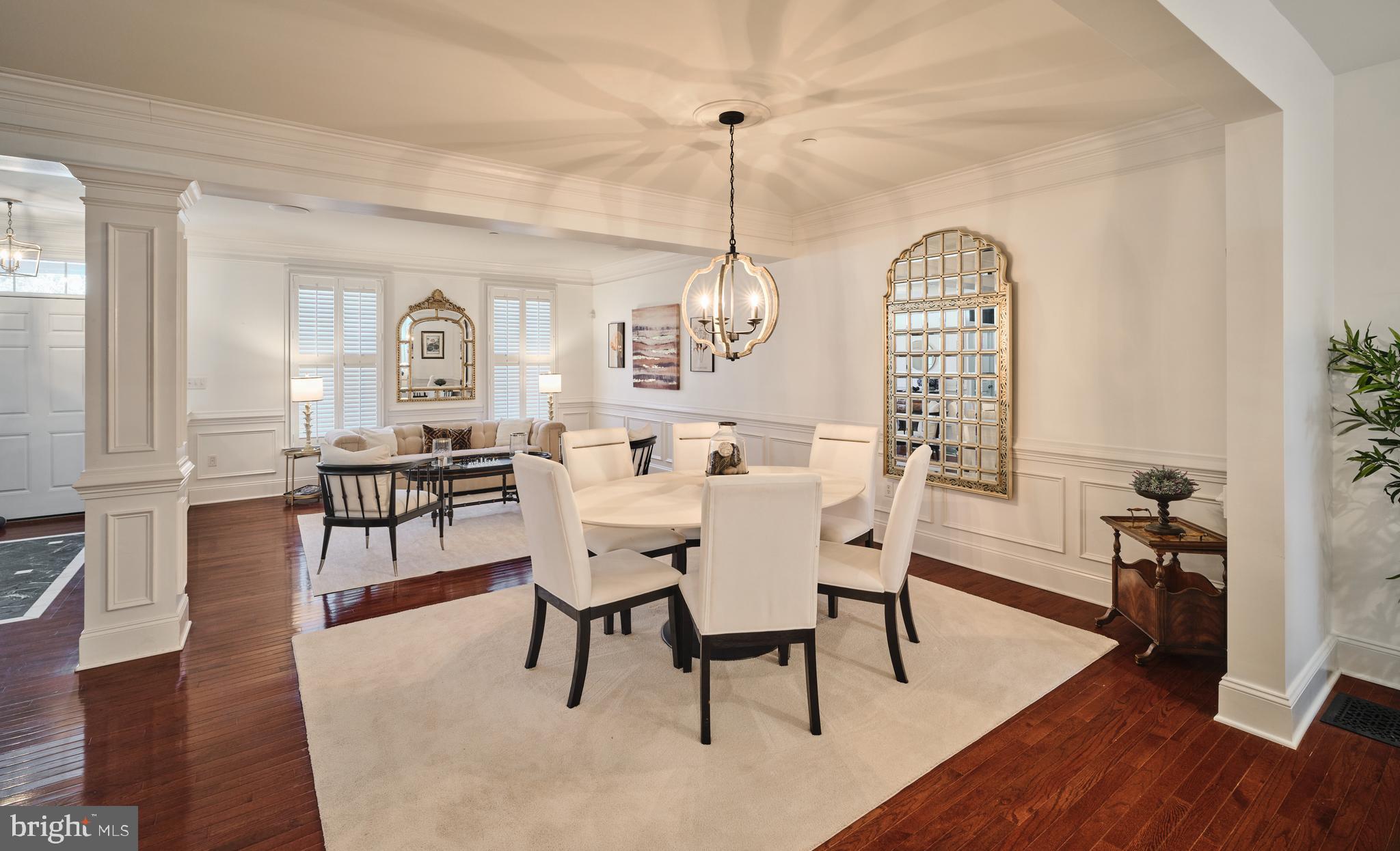 NEWTOWN STATION - Residential