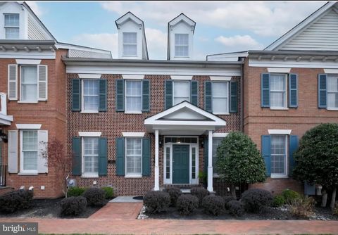 21 S LINCOLN AVENUE NEWTOWN PA 18940