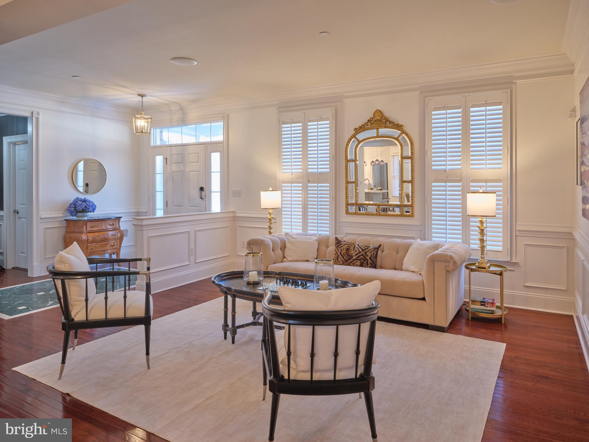 NEWTOWN STATION - Residential