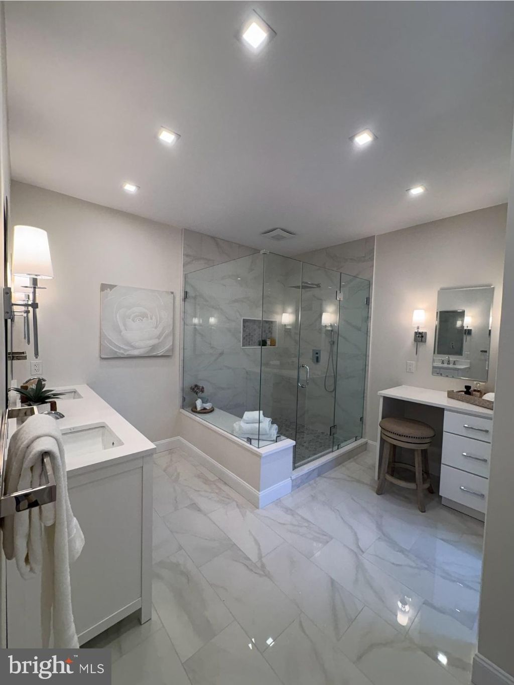 Photo of 21 S Lincoln Avenue, NEWTOWN, PA 18940 (MLS # PABU2112706)