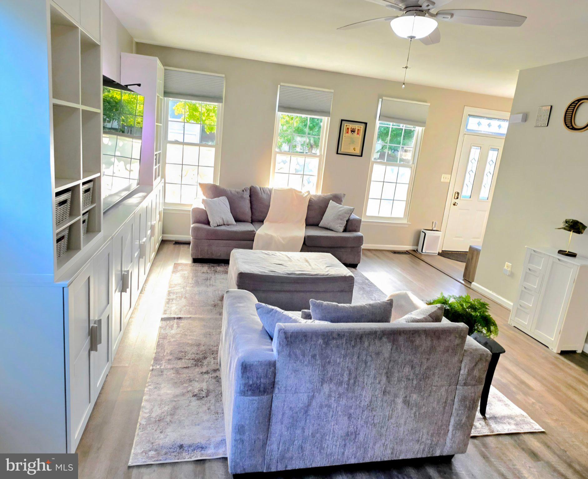5504 HOBSONS CHOICE LOOP
