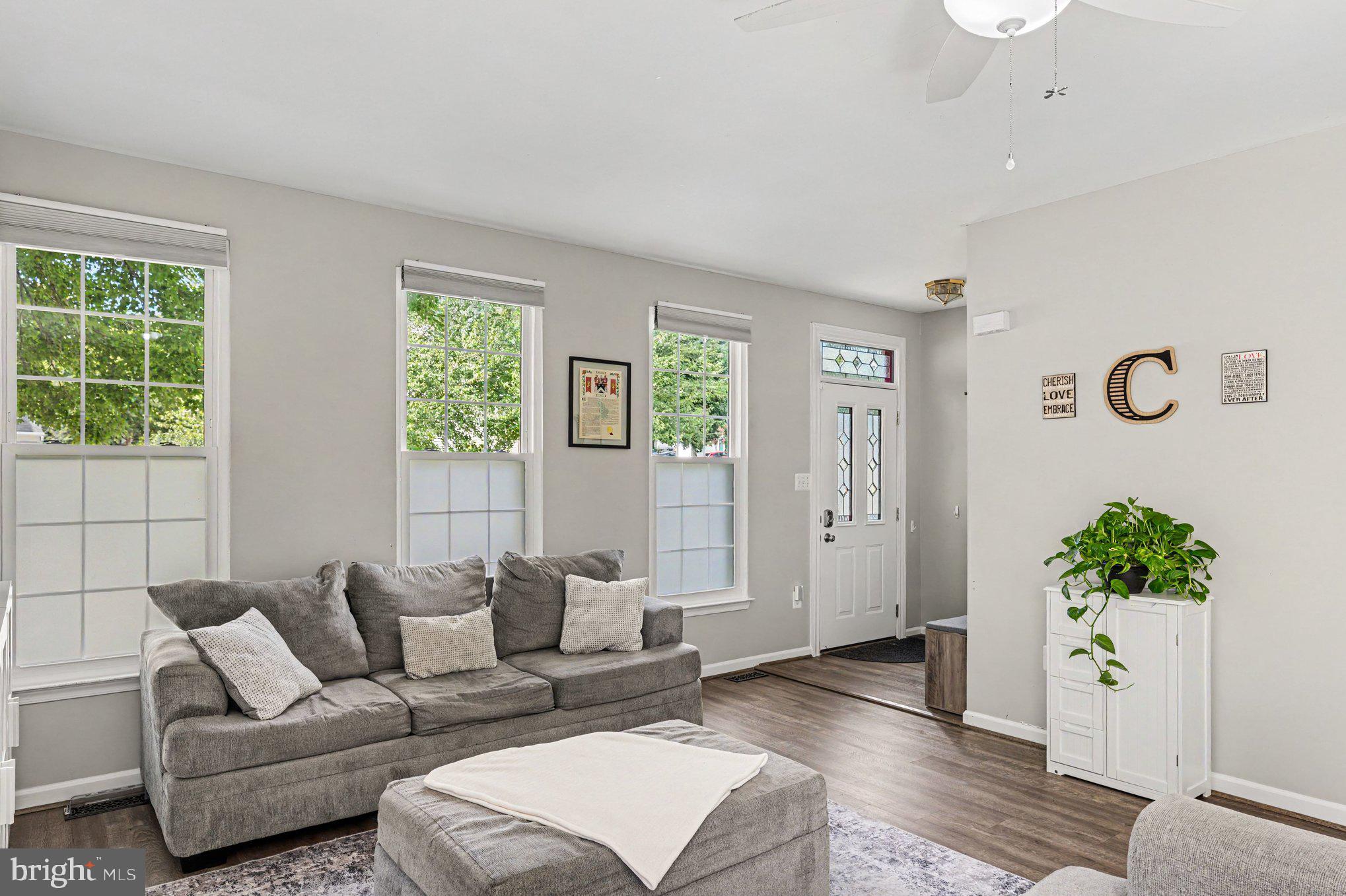 5504 HOBSONS CHOICE LOOP