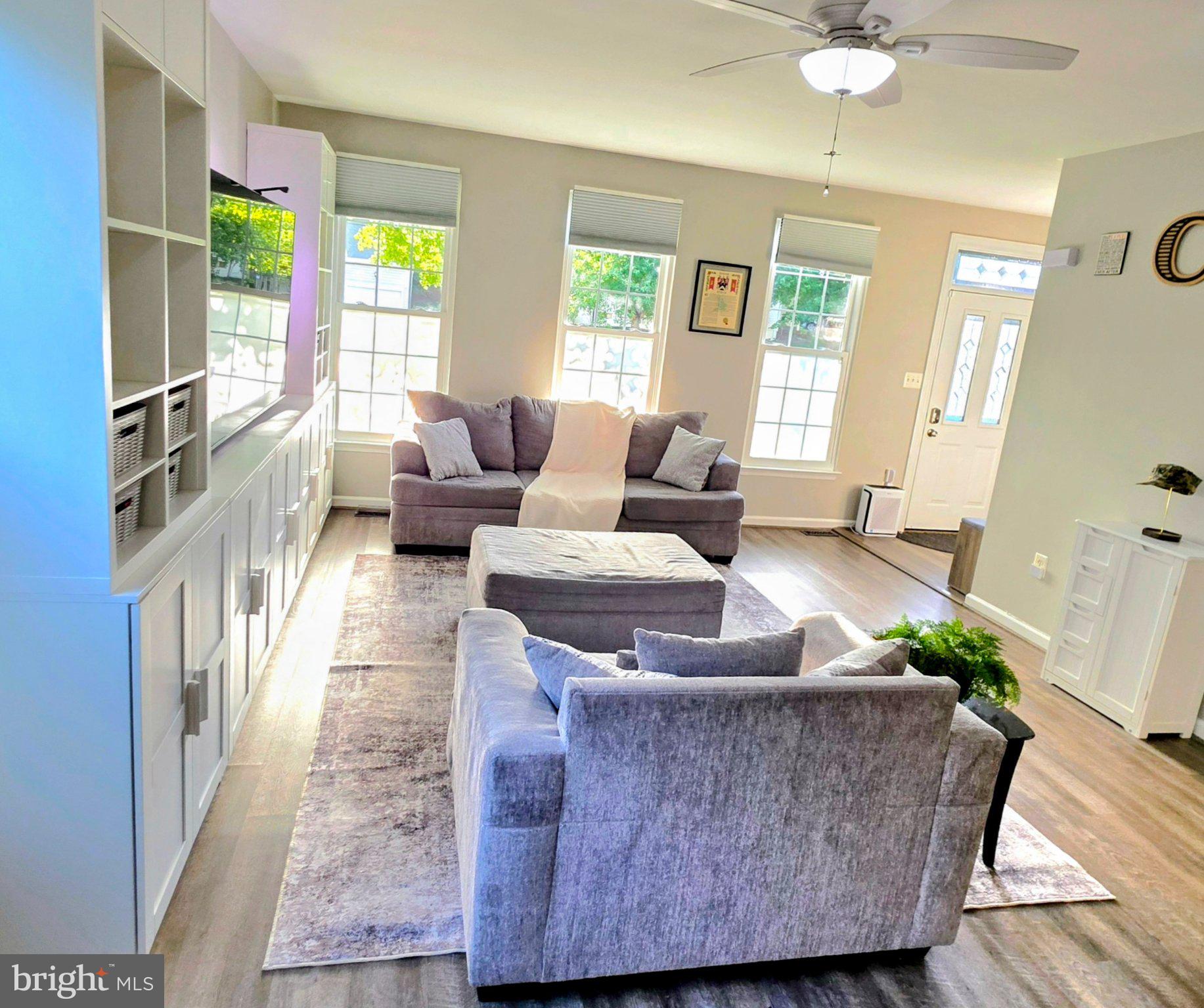 5504 HOBSONS CHOICE LOOP