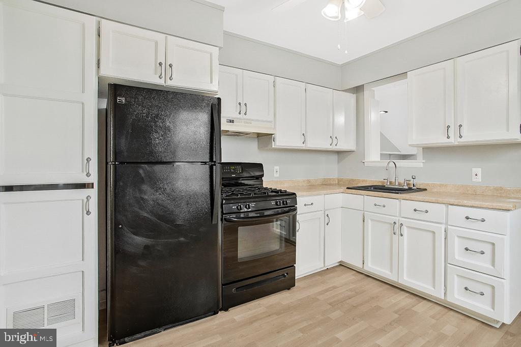 EASTERN TERRACE - Residential