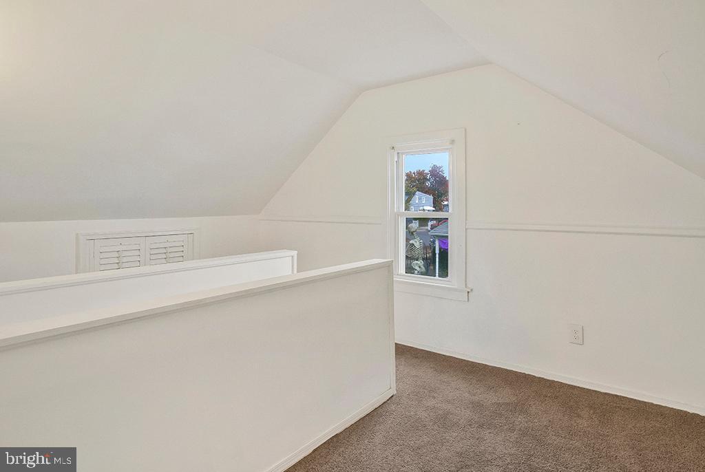 EASTERN TERRACE - Residential