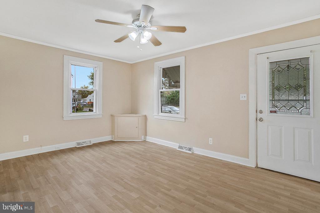 EASTERN TERRACE - Residential