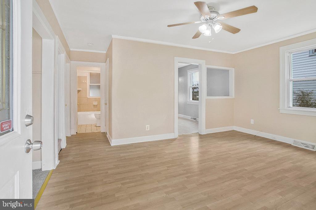 EASTERN TERRACE - Residential