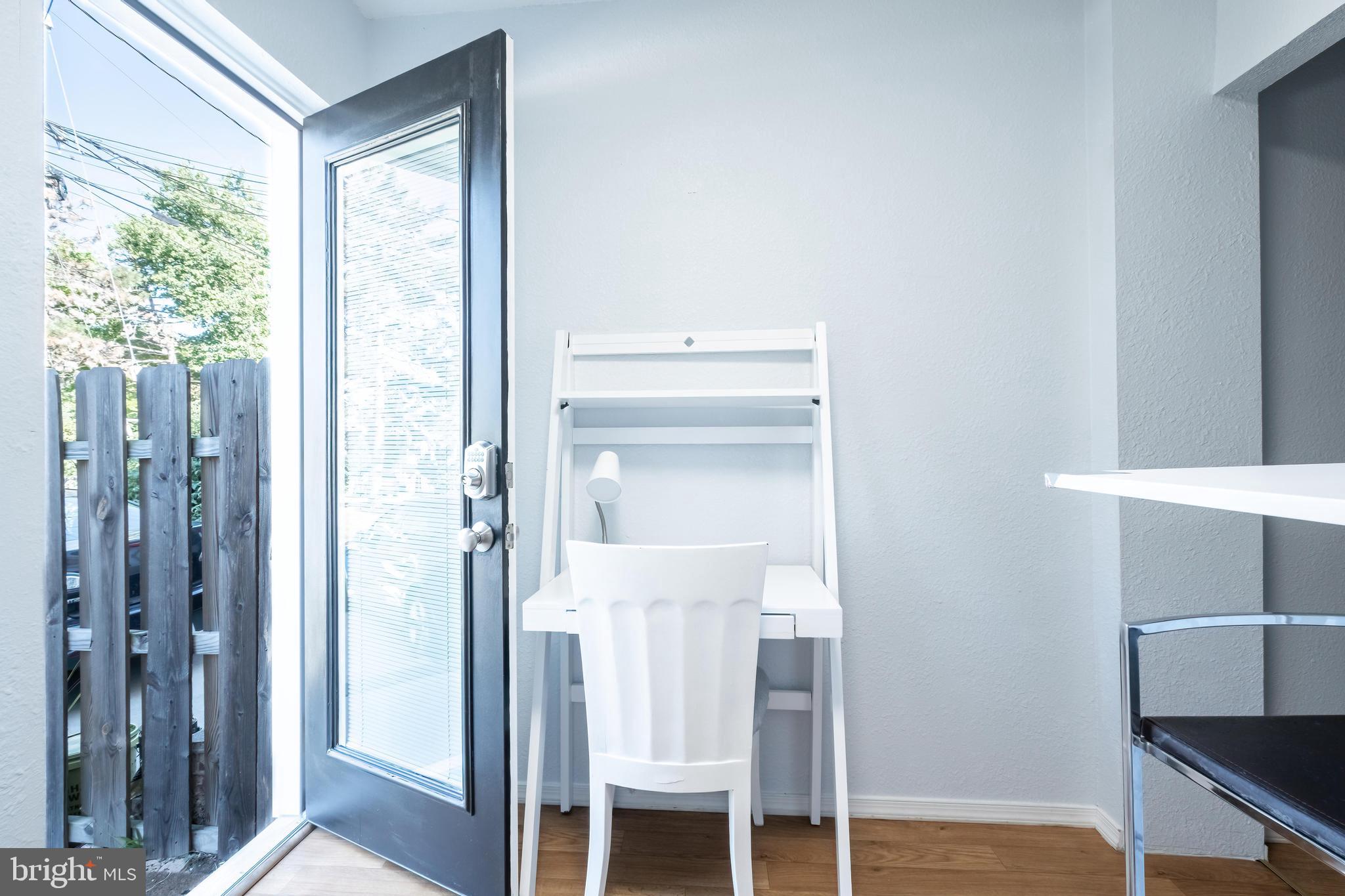 HAMPDEN HISTORIC DISTRICT - Residential Lease