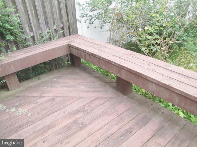 DISCOVERY ACRES - Residential