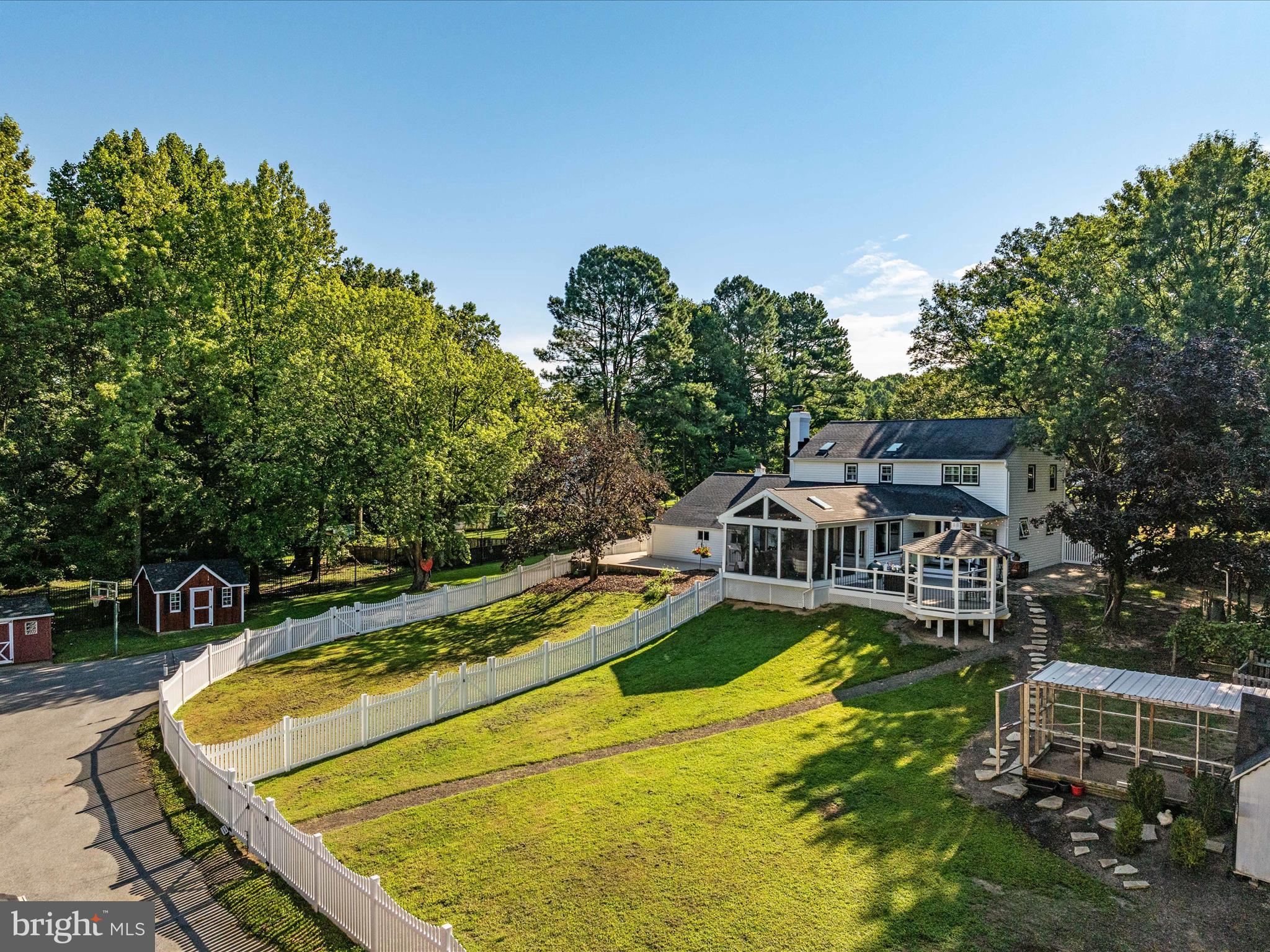 SPRING FIELDS - Residential