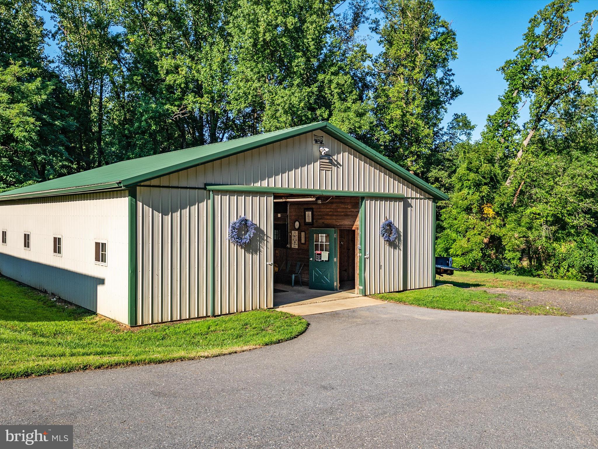 SPRING FIELDS - Residential