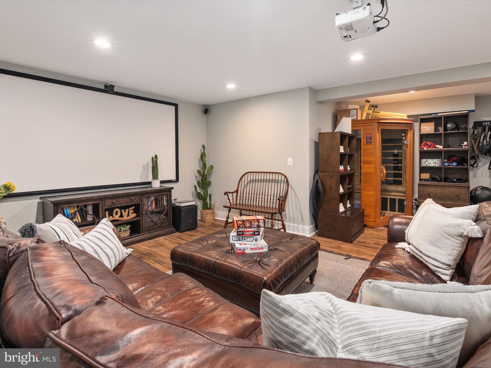 SPRING FIELDS - Residential