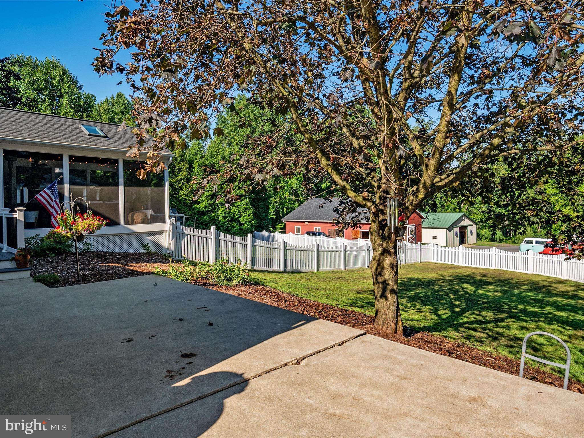 SPRING FIELDS - Residential