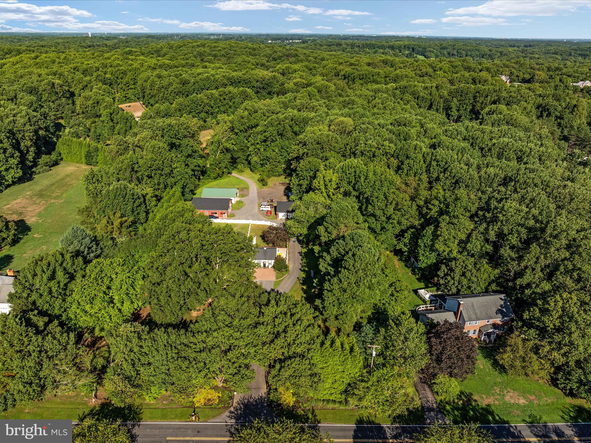SPRING FIELDS - Residential