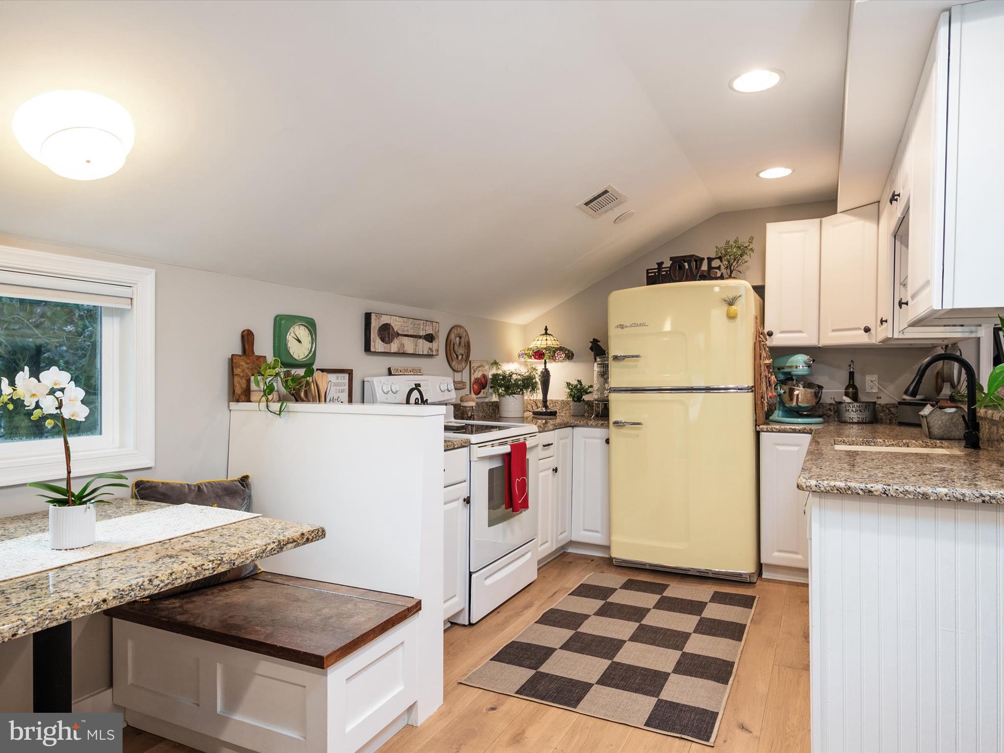 SPRING FIELDS - Residential