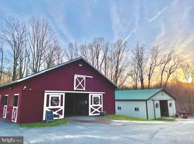 SPRING FIELDS - Residential