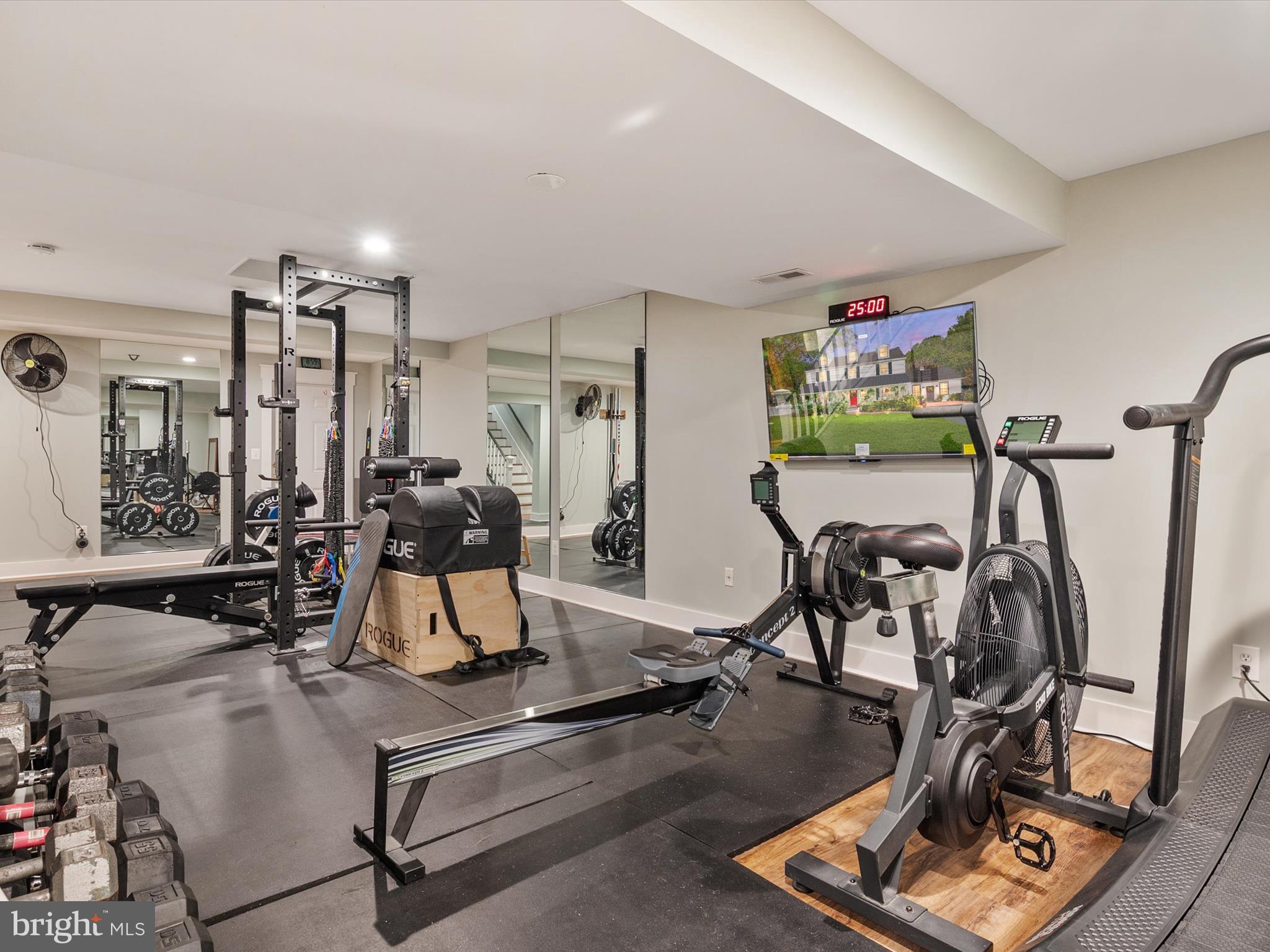 SPRING FIELDS - Residential