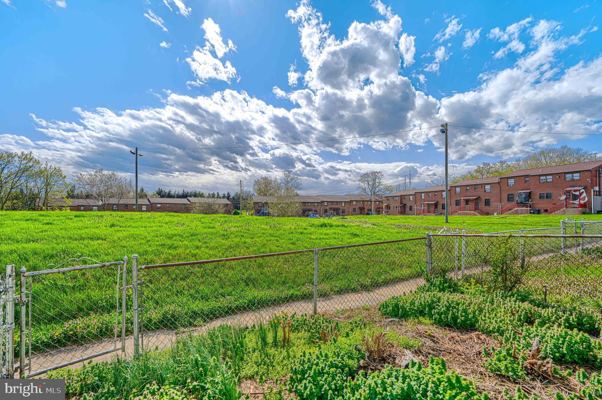 CHERRY HILL - Residential