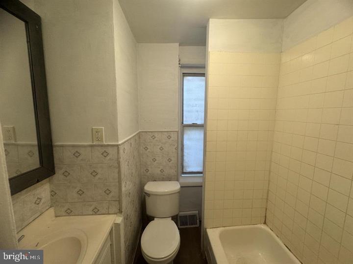 HARROWGATE - Residential Lease