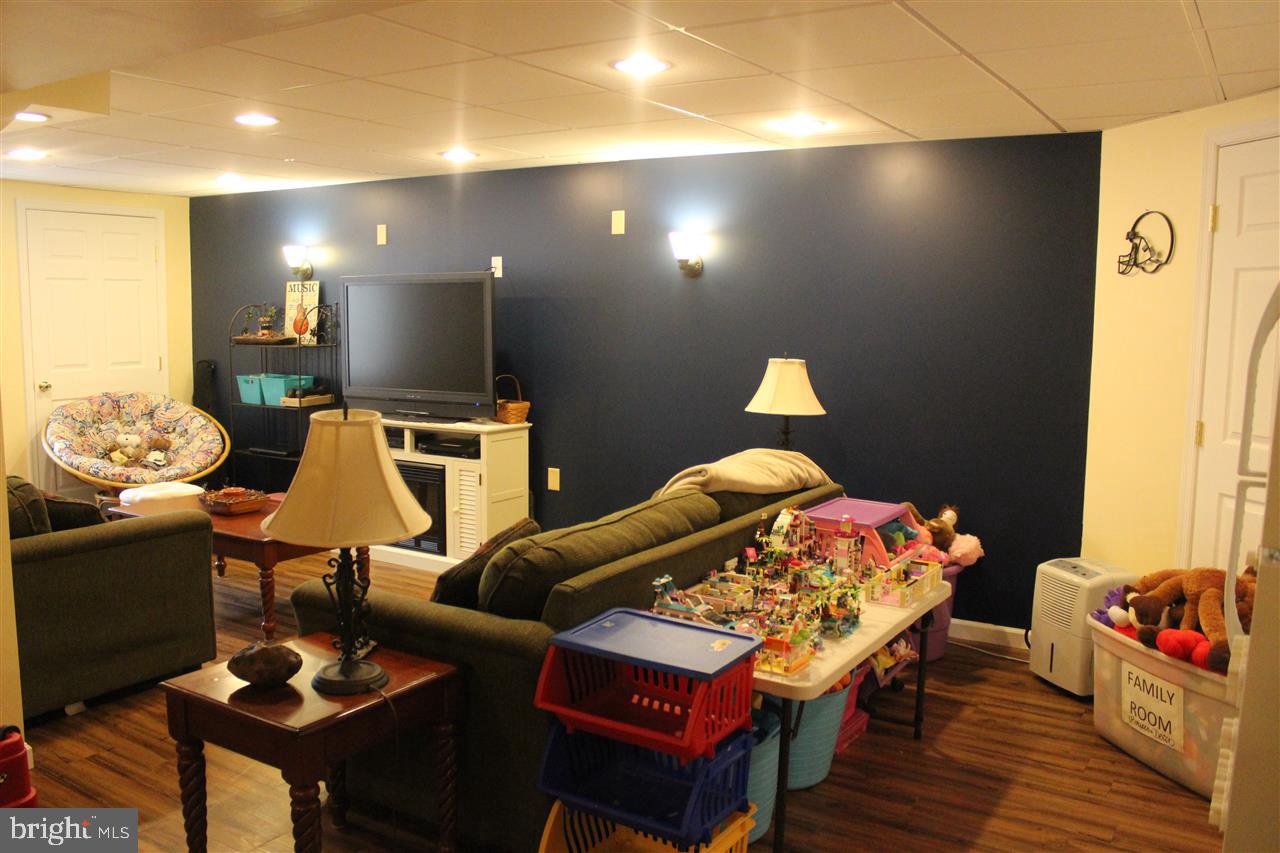 WALLINGFORD - Residential