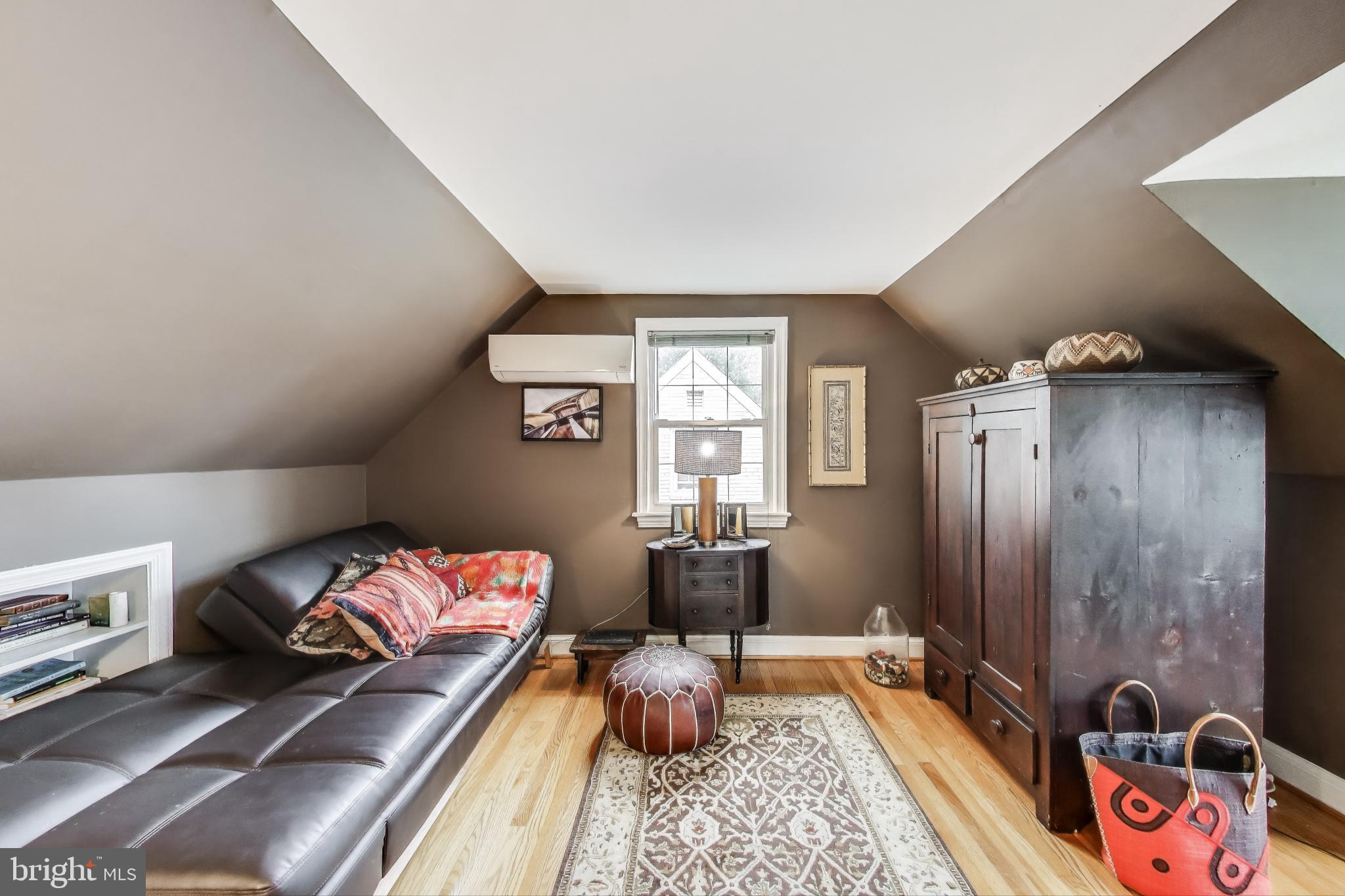 NORTHWOOD VILLAGE - Residential