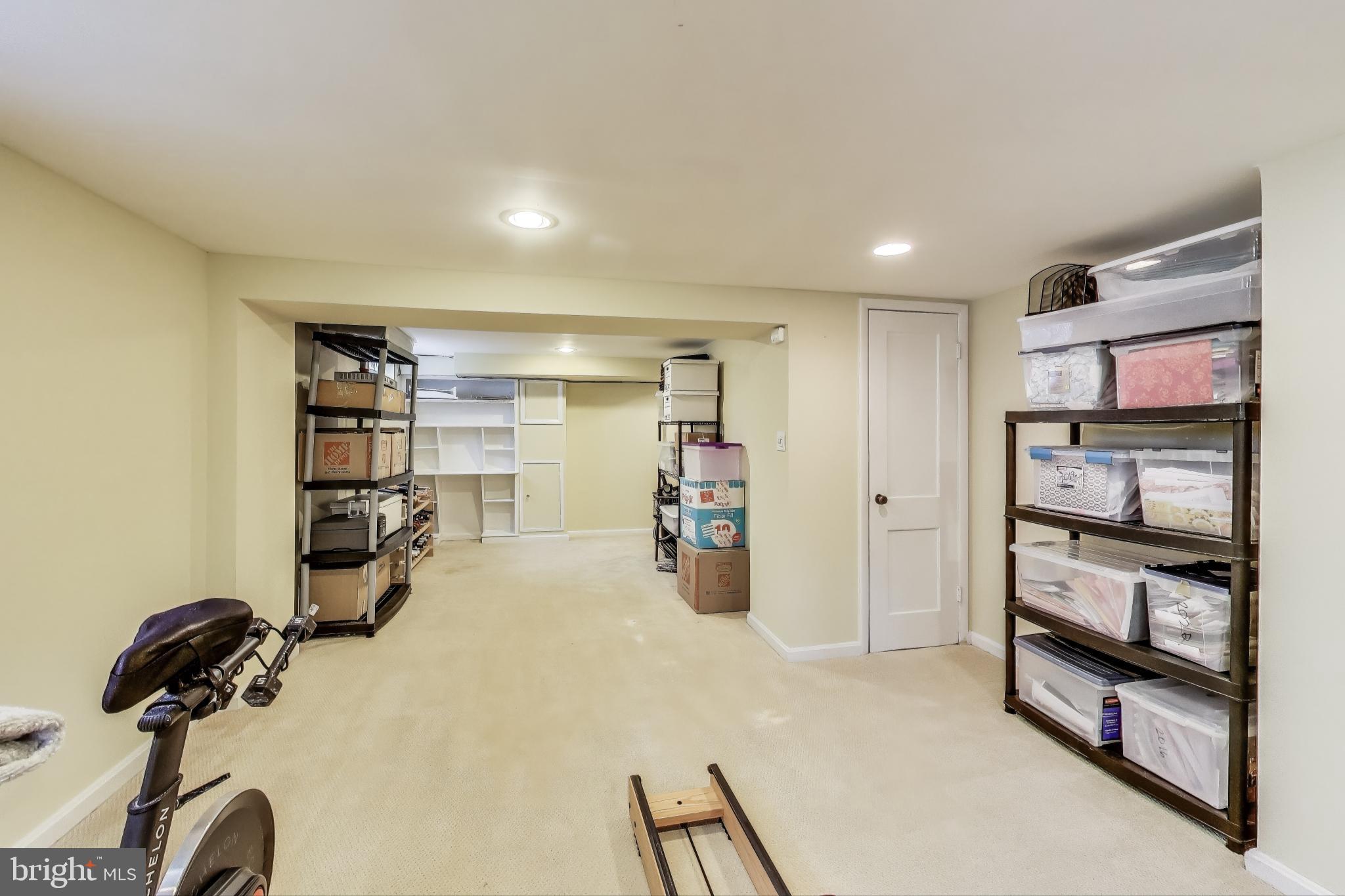 NORTHWOOD VILLAGE - Residential