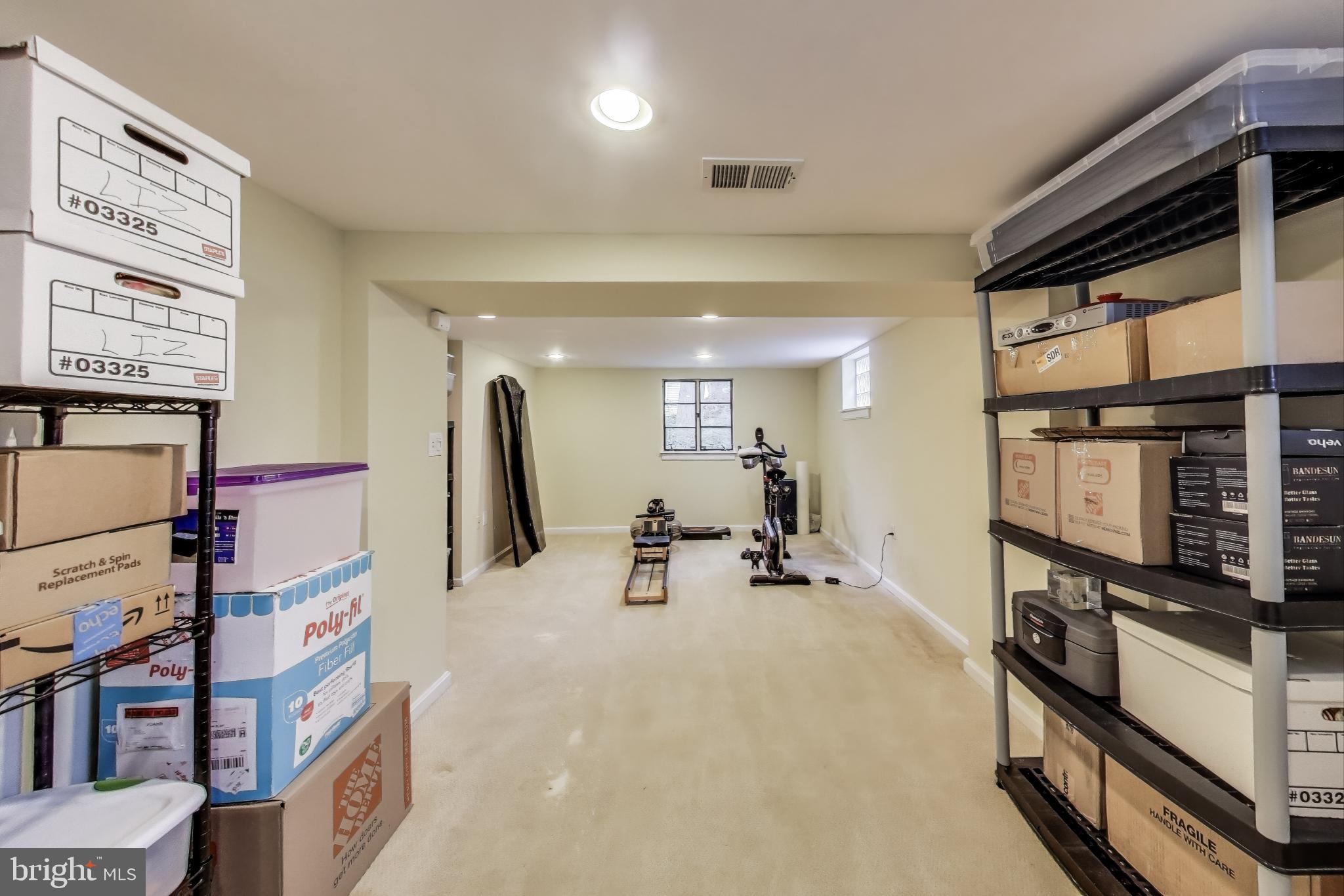 NORTHWOOD VILLAGE - Residential