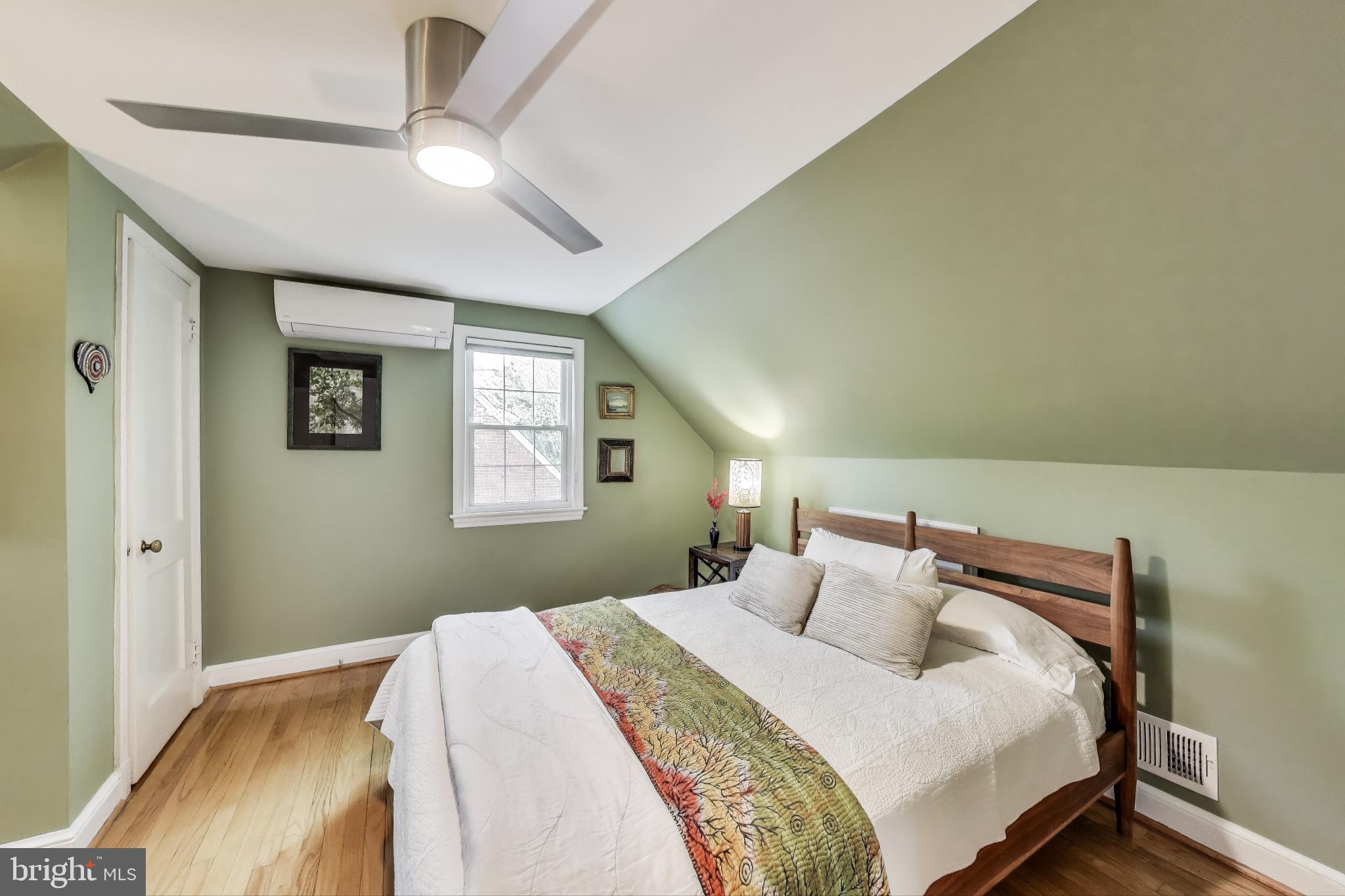 NORTHWOOD VILLAGE - Residential