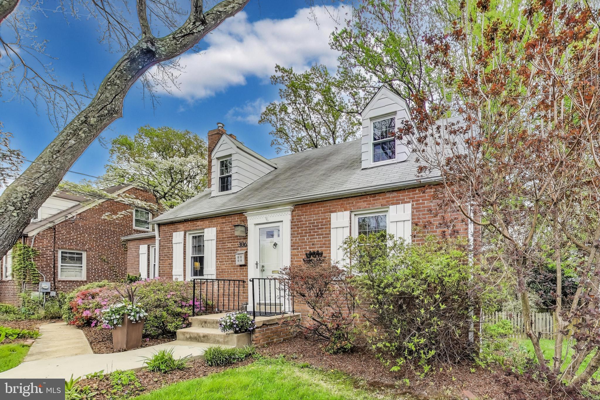 NORTHWOOD VILLAGE - Residential